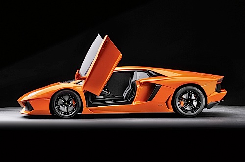 „Supermodell des Jahres 2013“: Lamborghini Aventador von Pocher (1:8).
