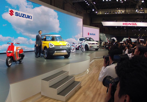 Suzuki auf der Tokio Motor Show 2015.