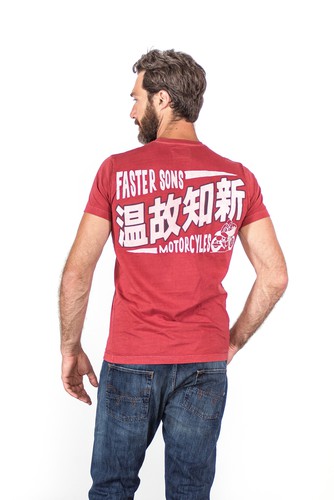 T-Shirt aus der „Faster Sons“-Kollektion von Yamaha.