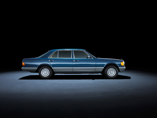 Techno Classica 2013: Mercedes-Benz S-Klasse der Baureihe 126 (1979 bis 1991). Im Bild ein 500 SEL aus dem Jahr 1982.
