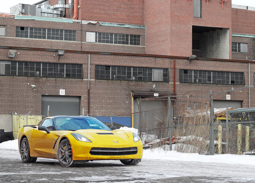 Testwagen im Winter: Chevrolet Corvette Stingray.