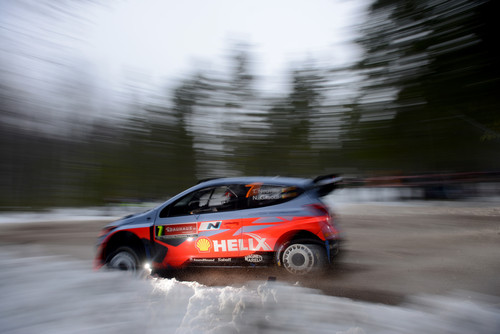 Thierry Neuville beim WRC-Rennen in Schweden.