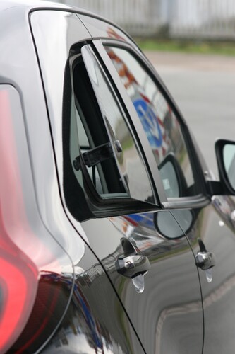 Toyota Aygo X: Hinten gibt&#039;s nur Ausstellfenster.