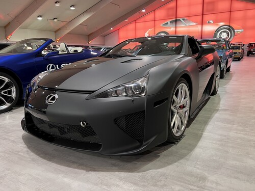 Toyota Collection: Lexus LFA.