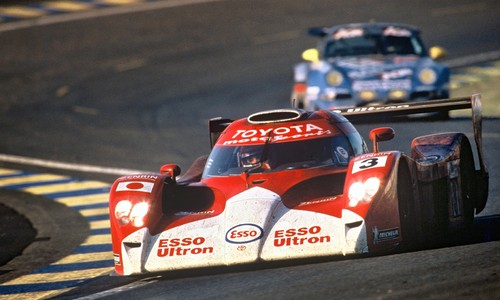 Toyota GT-One (1999).