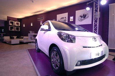 Toyota iQ in Johns Appartement.