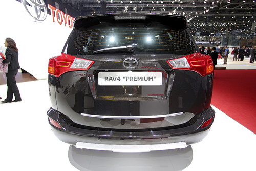 Toyota RAV4 Premium.