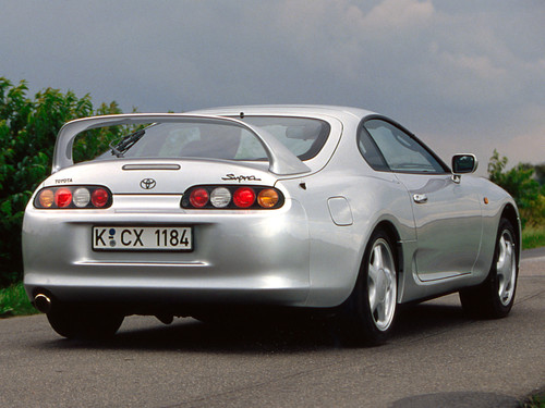 Toyota Supra (1993–2002).