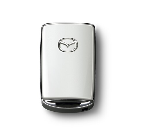 Mazda bietet Schlüssel in Wagenfarbe an 