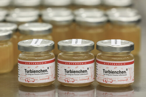 „Turbienchen – Der Honig von Porsche Zuffenhausen“.