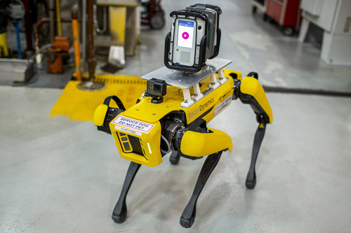 Vierbeiniger Roboter Boston &quot;Fluffy&quot; im Ford-Werk Dearborn (Michigan).