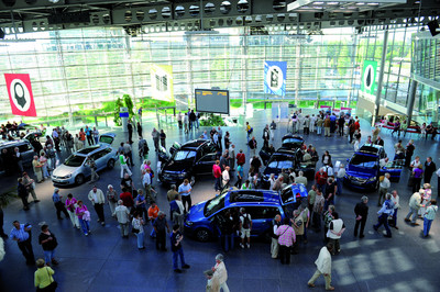 Volkswagen AutoShow im KundenCenter der Autostadt.