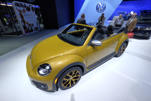 Volkswagen Beetle Dune Cabrio.
