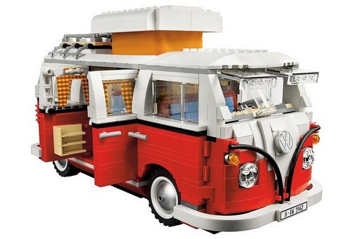 Volkswagen Bulli T1 aus Lego.