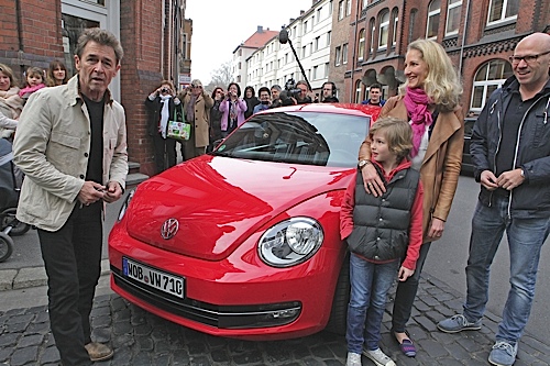 "Volkswagen Familientag": Peter Maffay hatte alle Hände voll zu tun.