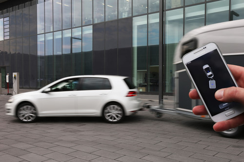 Volkswagen FutureTalks: Ohne Fahrer, nur per Smartphone: Autonomer Trailer-Assist.