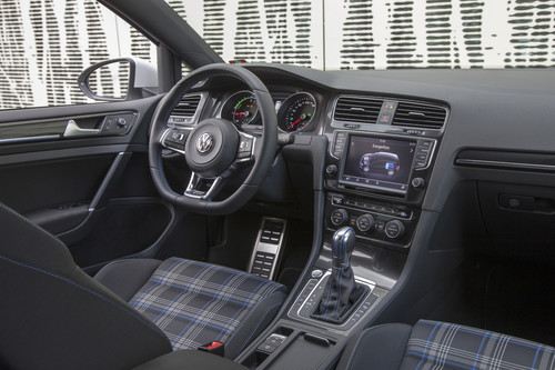 Volkswagen Golf GTE.