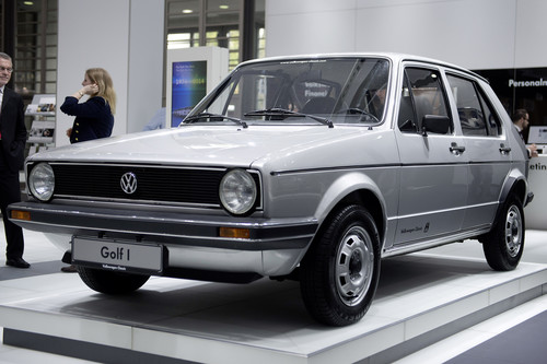 Volkswagen Golf I (1974).