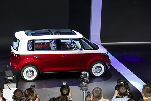 Volkswagen, &quot;L&#039;Esprit des Marques&quot;, Genf 2011 - Elektro Bulli.