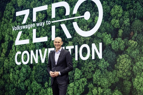 Volkswagen-Markenchef Ralf Brandstätter stellte auf der ersten „Way to Zero“-Convention die CO2-Ziele des Unternehmens vor.