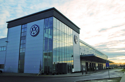 Volkswagen Werk Braunschweig. Halle 31 - das &quot;Kompetenz Center Lenkung&quot;.