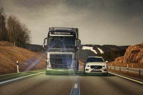 Volvo Dynamic Steering mit Spurhalteassistent.