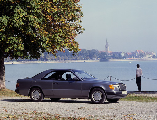 Vor 35 Jahren: Mercedes-Benz W124 als neue Mittelklasse: Das Coupé.