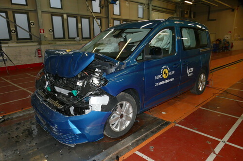 VW Caddy im Euro-NCAP-Crashtest.