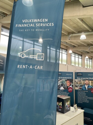 VW FS Rent-a-Car auf der Hamburger Jobmesse 2023.
