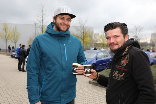 VW R GmbH: „R &amp; Coffee“ (April 2019).