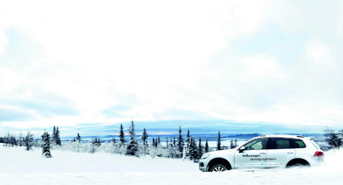 Winterkatalog „Volkswagen Driving Experience“.