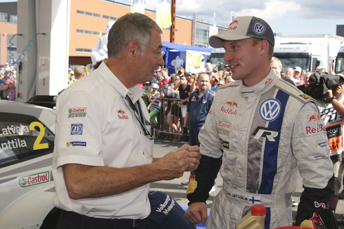WRC-Lauf Finnland. Latvala mit Heinz-Jacob Neußer.