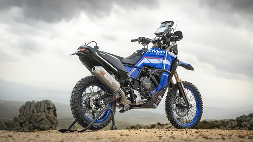 Yamaha bietet für die Ténéré 700 World Raid drei GYTR-Kits für Wettbewerbseinsätze an.