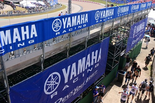 Yamaha-Fan-Area am Sachsenring.