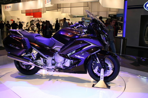Yamaha FJR 1300.