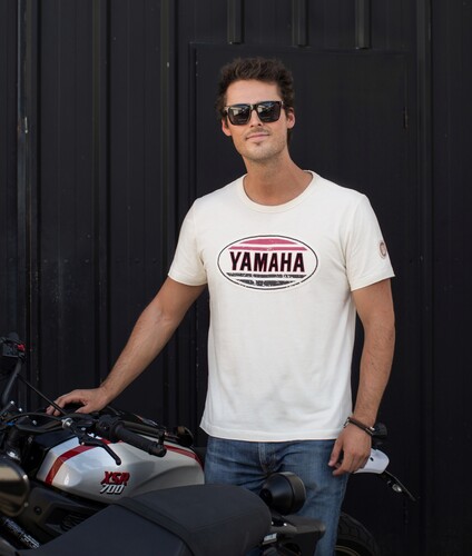 Yamaha-Kollektion: T-Shirt. ATV-Lauffahrzeug für Kinder.
