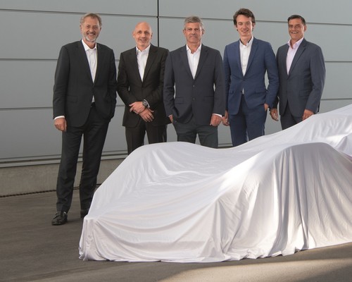 Zusammenarbeit von Porsche und TAG Heuer: Detlev von Platen, Stéphane Bianchi, Fritz Enzinger, Frédéric Arnault, Michael Steiner.