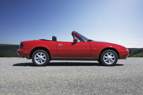 Mazda MX-5 (1990 - 1997).