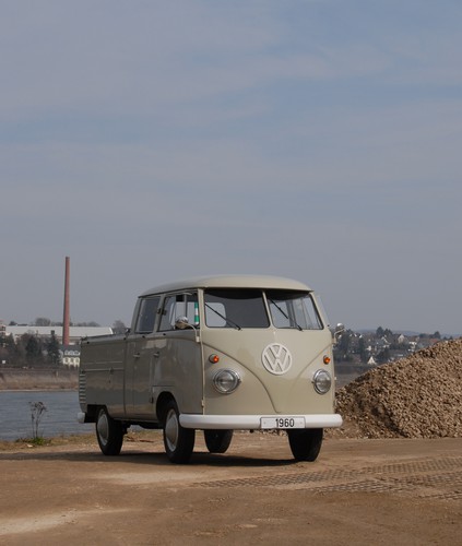 VW Bus Doppelkabine (1960).