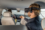 Audi macht die Geschichte der Salzburger Festspiele mit einer VR-Experience-Brille im e-Tron „erfahrbar“.