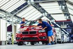 Fertigstellung eines BMW 2er Active Tourer im Werk Leipzig.