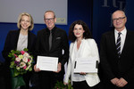 „Horizont"-Award „Männer und Frauen des Jahres 2015“ in der Kategorie Marketing (v.l.): Laudatorin Julia Jäkel, Opel-Vorstandsvorsitzender Dr. Karl-Thomas Neumann und Marketingchefin Tina Müller sowie Chefredakteur Uwe Vorkötter.