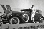 Marlene Dietrich und ihr Gastgeschenk von den Paramount Studios: ein 1930er Rolls-Royce Phantom 1.