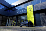 Neuer Markenauftritt der Opel-Autohäuser.