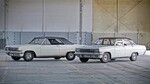 Opel Diplomat V8 Coupé von 1966 (l.) und Admiral V8 von 1965.