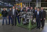 Serienstart für neue Lkw-Motoren von Mercedes-Benz.