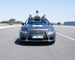Toyota-Forschungsfahrzeug für Autonomes Fahren: Lexus LS. 
